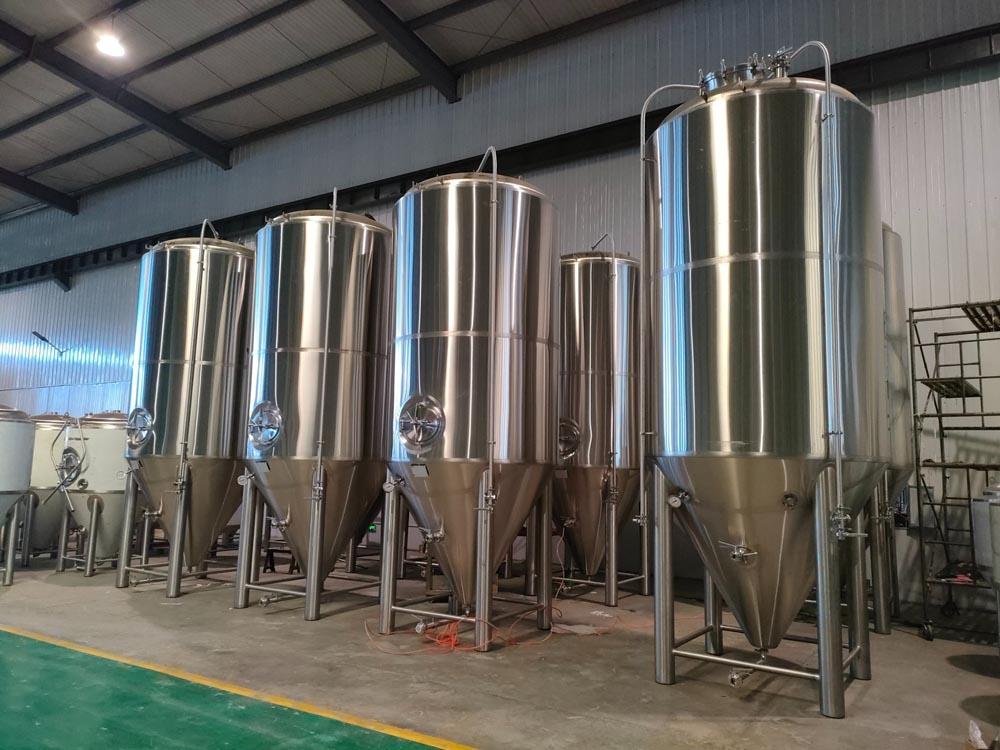 30 bbl Jacketed conical fermenter